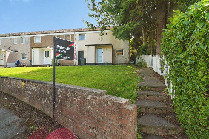 3 Bedroom End Of Terrace House For Sale In Sansbury Crescent, Nelson, Lancashire, BB9