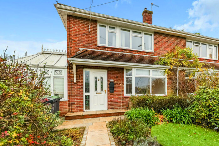 3 Bedroom Semi-Detached House To Rent In Park Lane, Bedhampton, Havant, Hampshire, PO9