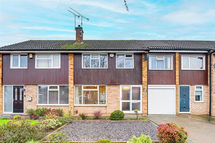 4 Bedroom Terraced House For Sale In Dovedale Avenue, Long Eaton, NG10