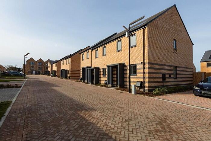 2 Bedroom Terraced House To Rent In So Flexi Huntingdon, Huntingdon, PE29