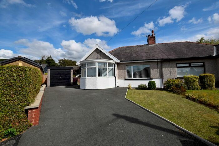 2 Bedroom Semi-Detached Bungalow To Rent In Red Lees Avenue, Cliviger, BB10