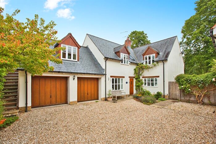 4 Bedroom Detached House For Sale In Ainstey Drive, Sparkford, Yeovil, BA22