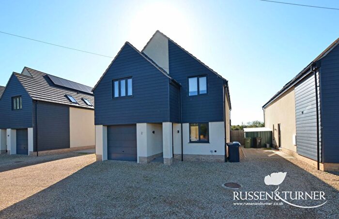 4 Bedroom Detached House For Sale In Poppy Close, Clenchwarton, PE34