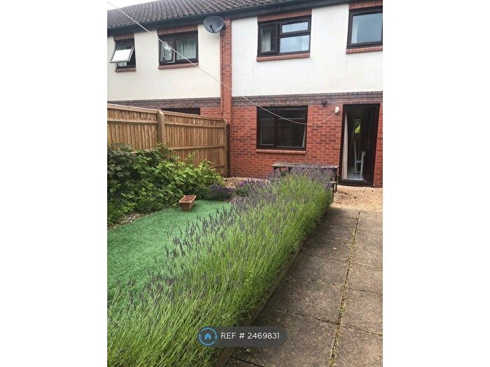 3 Bedroom Terraced House To Rent In Mattock Close, Oxford, OX3