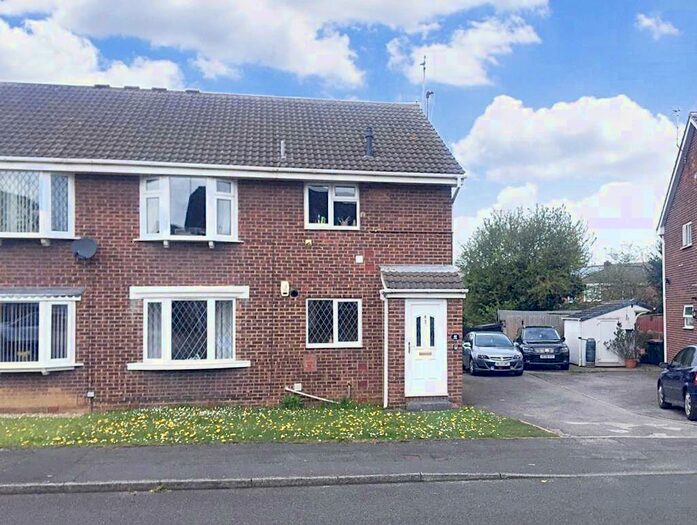 2 Bedroom Apartment To Rent In Oakwell Close, Maltby, Rotherham, S66