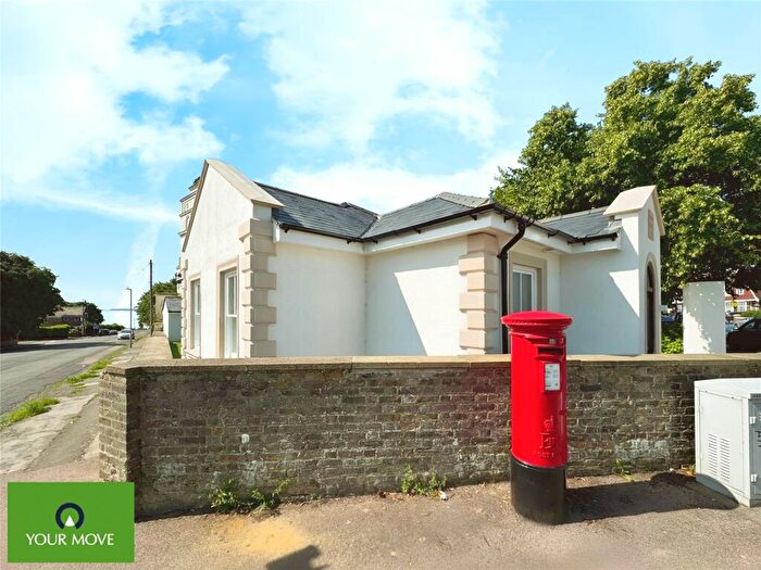 2 Bedroom Bungalow To Rent In Westcliff Terrace Mansions, Pegwell Road, Ramsgate, Kent, CT11