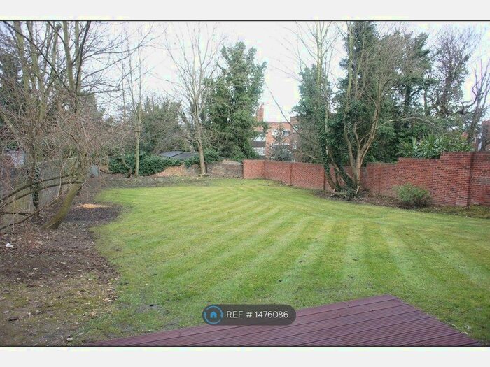 2 Bedroom Flat To Rent In Anerly Road, London, SE20