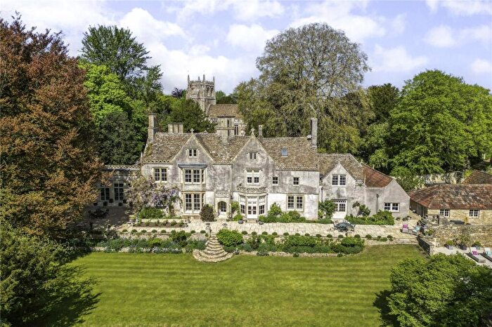 5 Bedroom Detached House For Sale In Bremhill, Wiltshire, SN11