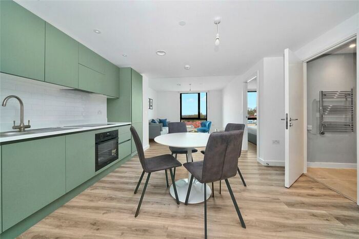 1 Bedroom Apartment To Rent In Kimpton Road, Luton, LU2