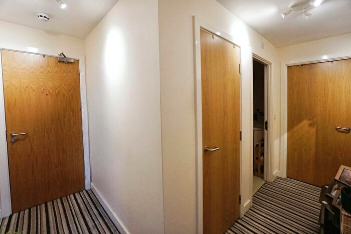 2 Bedroom Flat For Sale In Castle Court, The Minories Dudley, DY2