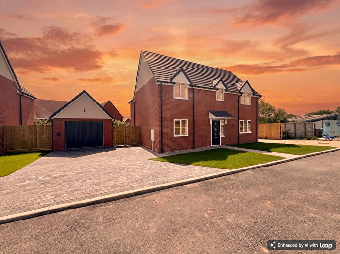 4 Bedroom Detached House For Sale In Pottery Fields, Gloucestershire, GL19