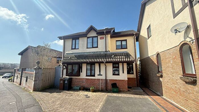 3 Bedroom Detached House For Sale In Widdicombe Drive, Ivybridge, PL21