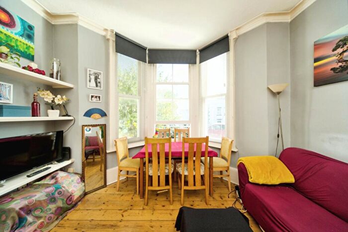 1 Bedroom Flat For Sale In Ditchling Rise, Brighton, East Sussex, BN1