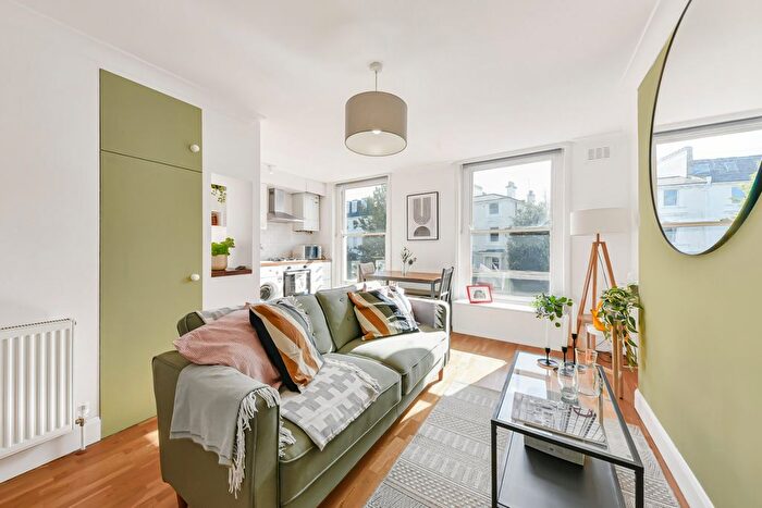 1 Bedroom Flat To Rent In Haverstock Hill, Chalk Farm, NW3