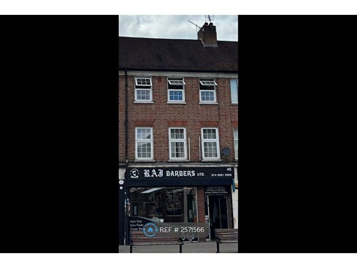 3 Bedroom Flat To Rent In Joel Street, Northwood, HA6
