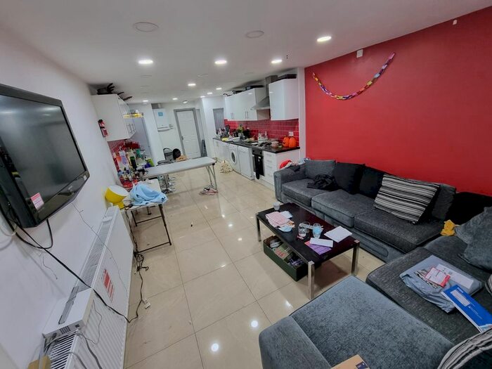 7 Bedroom Terraced House To Rent In Alton Road, Selly Oak, B29