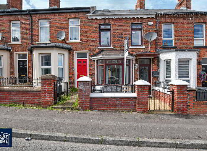 2 Bedroom Mid Terraced House For Sale In Oldpark Avenue, Belfast, BT14