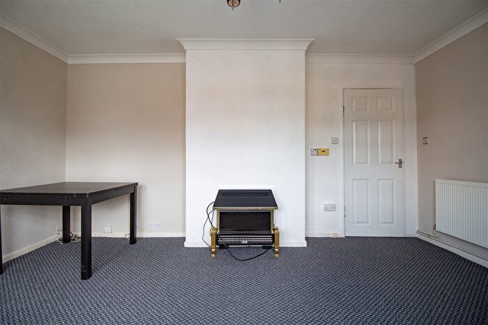 1 Bedroom Apartment To Rent In Pinfold Gardens, Loughborough, LE11