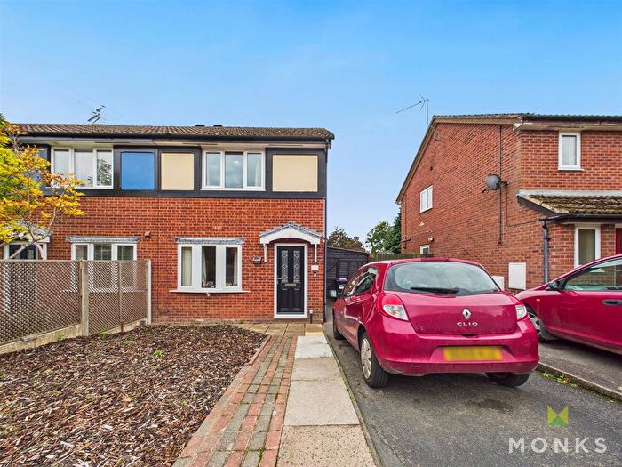 2 Bedroom Property For Sale In Summerfield Close, Oswestry, SY11