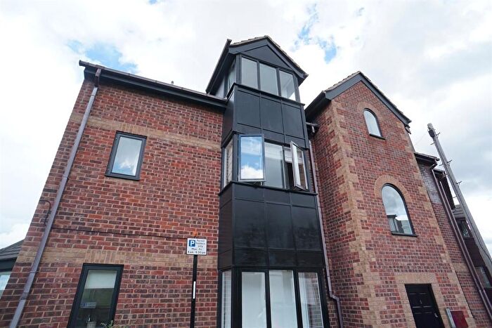 2 Bedroom Flat To Rent In Ainsley Court, Ainsley Road, Crookes, Sheffield, S10