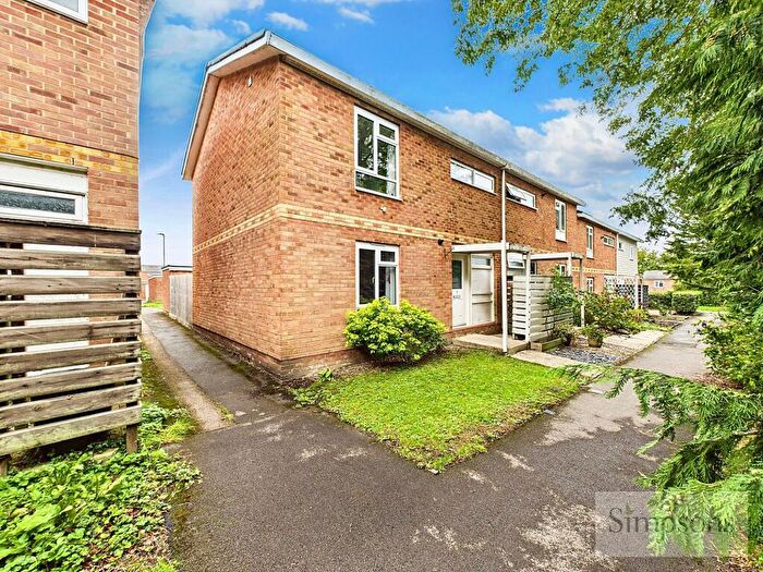3 Bedroom End Of Terrace House For Sale In Stockham Park, Wantage, OX12