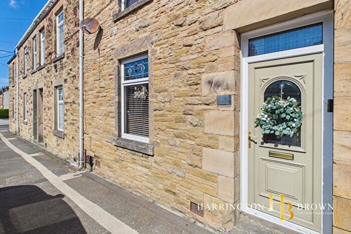 3 Bedroom Terraced House For Sale In Durham Road, Blackhill, DH8
