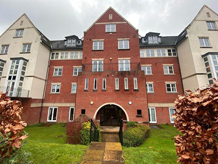 2 Bedroom Flat To Rent In Keats House, Cottage Close, Harrow, Greater London, HA2