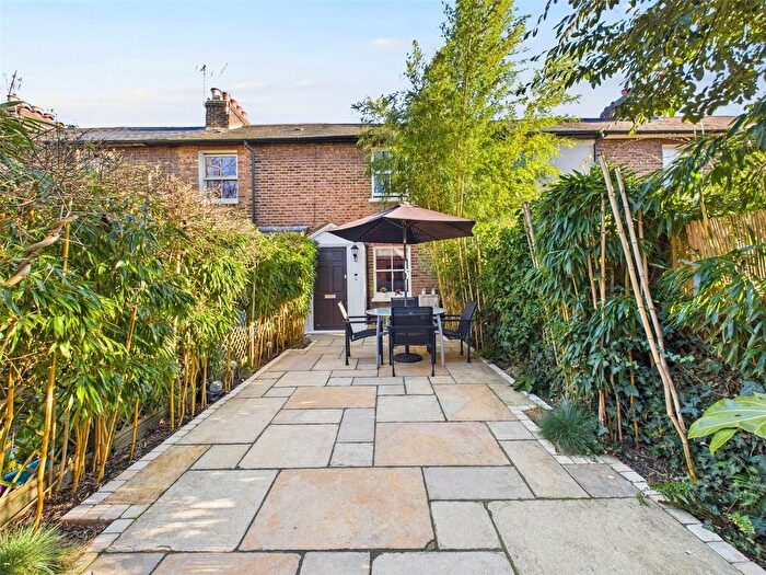 2 Bedroom Terraced House To Rent In Crown Road, St Margarets, Twickenham, TW1