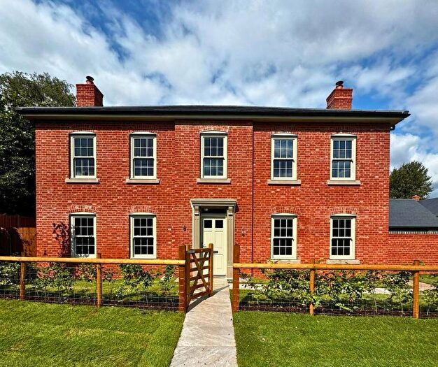 4 Bedroom Detached House For Sale In Cherry Tree Mews, Madley, HR2