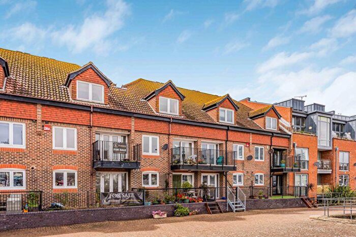 4 Bedroom Town House For Sale In Broad Street, Old Portsmouth, PO1