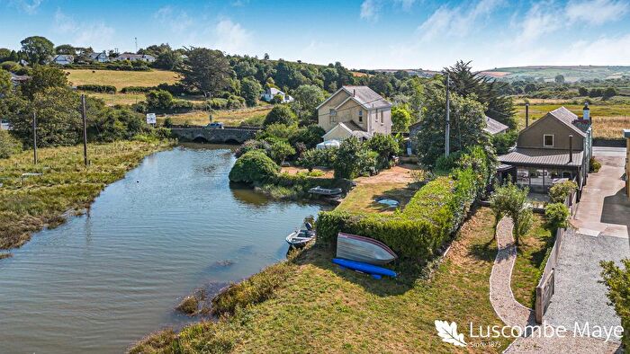 3 Bedroom Detached House For Sale In Aveton Gifford, Kingsbridge, Devon, TQ7