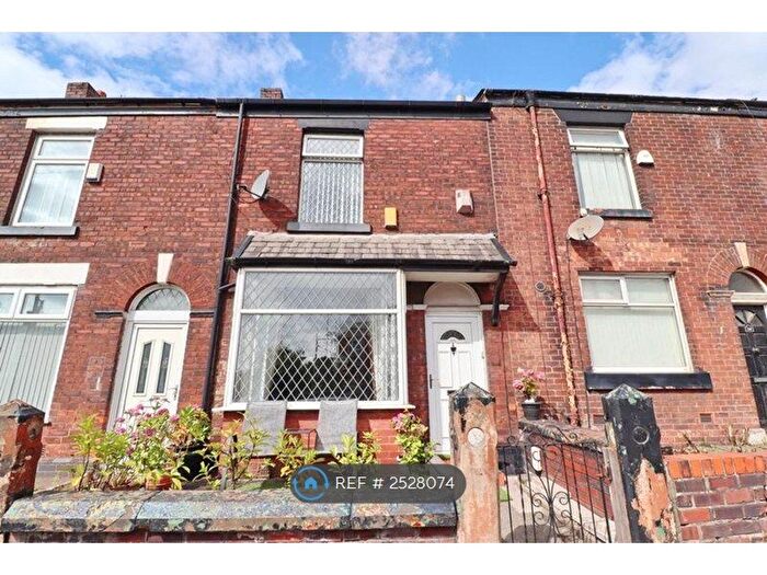 2 Bedroom Terraced House To Rent In Worsley Road, Farnworth, Bolton, BL4