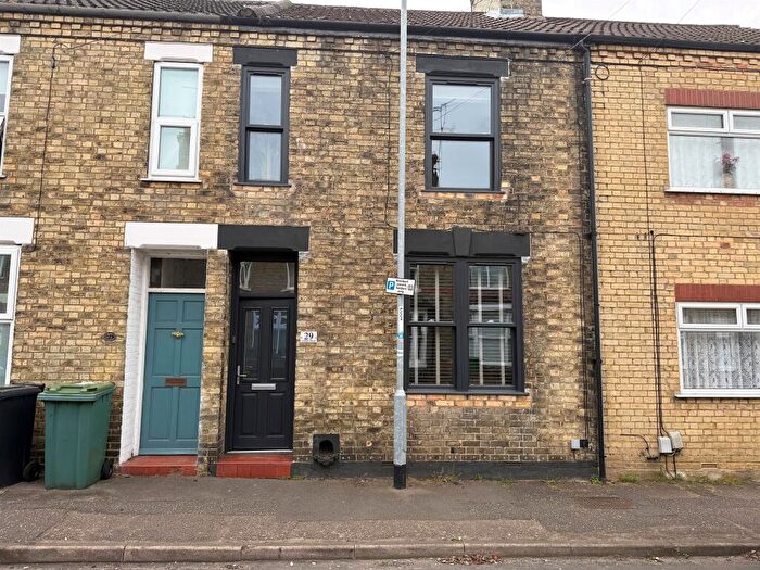 2 Bedroom Terraced House For Sale In Jubilee Street, Peterborough, PE2