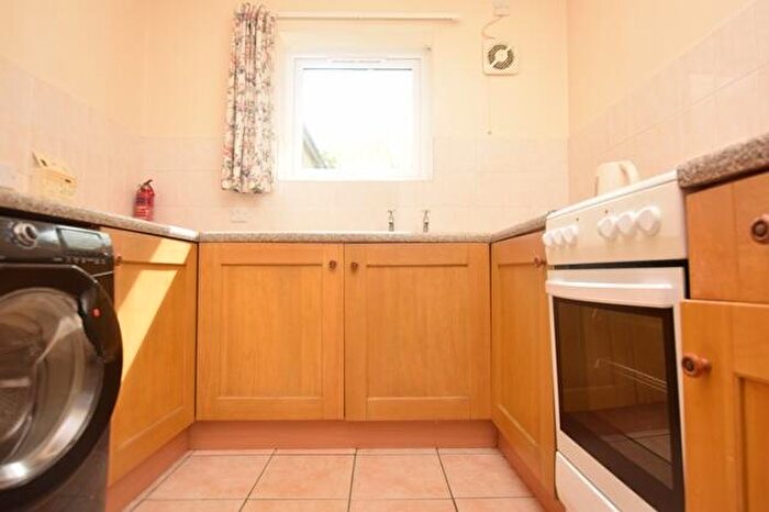 1 Bedroom Apartment To Rent In Headford Gardens, Devonshire Green, S3