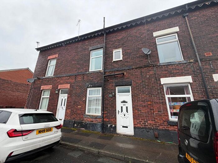 3 Bedroom Terraced House For Sale In Higher Dean Street, Radcliffe, Manchester, M26
