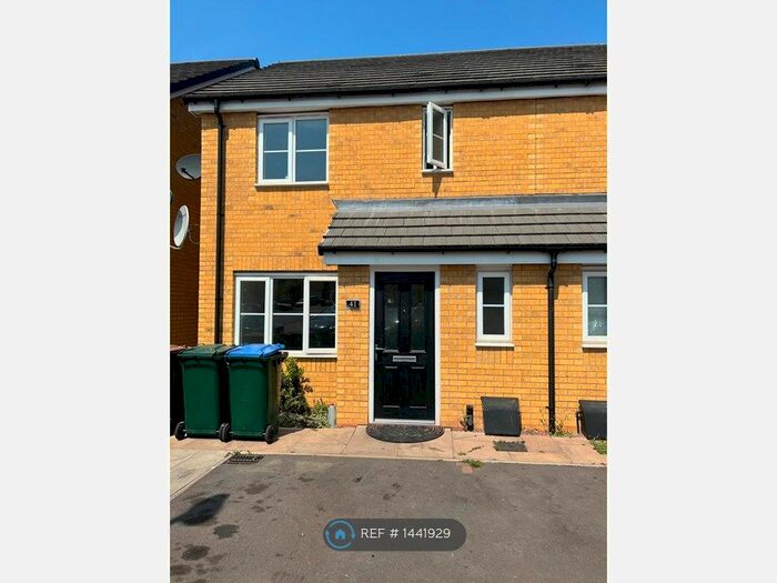 3 Bedroom Semi-Detached House To Rent In John Brooks Gardens, Coventry, CV6