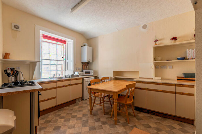 3 Bedroom Flat To Rent In P – West Preston Street, Edinburgh, EH8