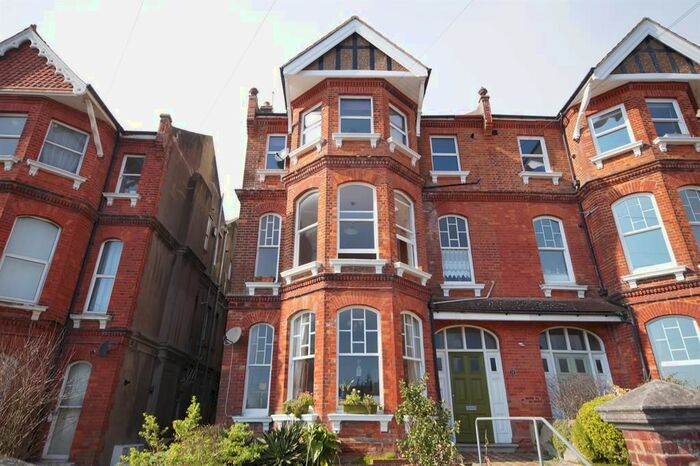 2 Bedroom Flat To Rent In Linton Road, Hastings, East Sussex, TN34