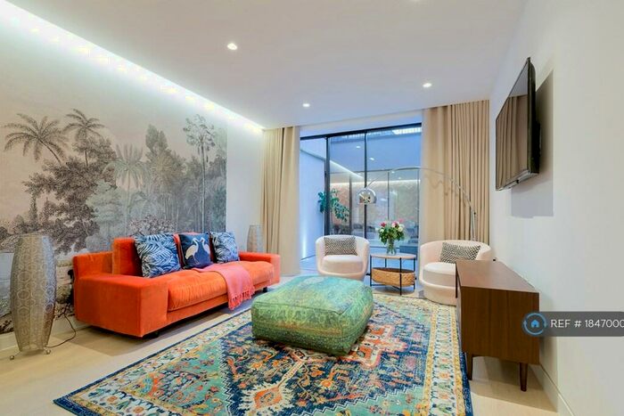 3 Bedroom Terraced House To Rent In Highgate Road, London, NW5