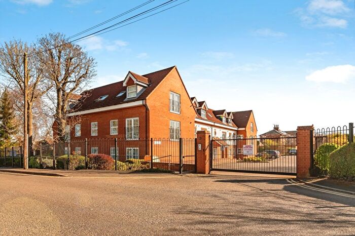 2 Bedroom Flat For Sale In Moor Lane, Bingham, Nottingham, Nottinghamshire, NG13