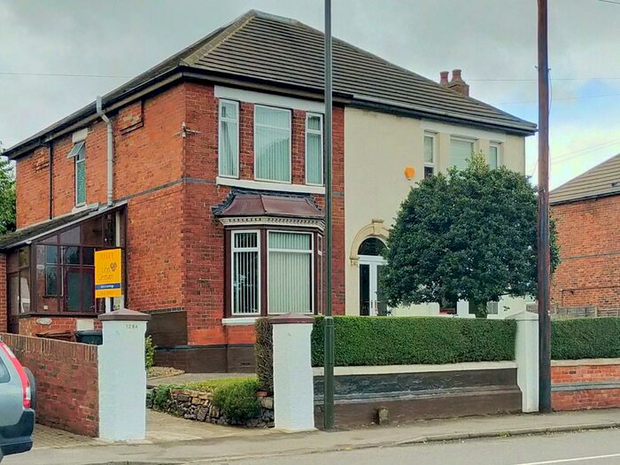 3 Bedroom Semi-Detached House To Rent In Burton Road, Woodville, DE11