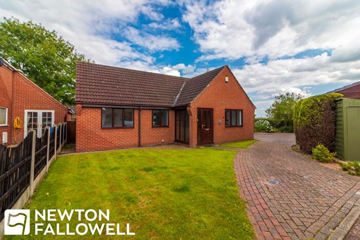 3 Bedroom Bungalow For Sale In Lindrick Court, Retford, DN22
