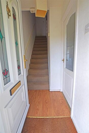 2 Bedroom Property To Rent In Oakridge, Thornhill, CF14