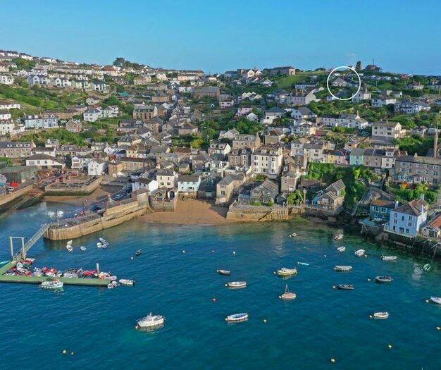 3 Bedroom Detached Bungalow For Sale In St. Saviours Hill, Polruan, Fowey, PL23