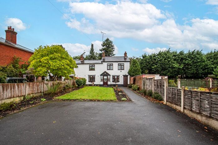 2 Bedroom Semi-Detached House For Sale In Station Road, Studley, Warwickshire, B80