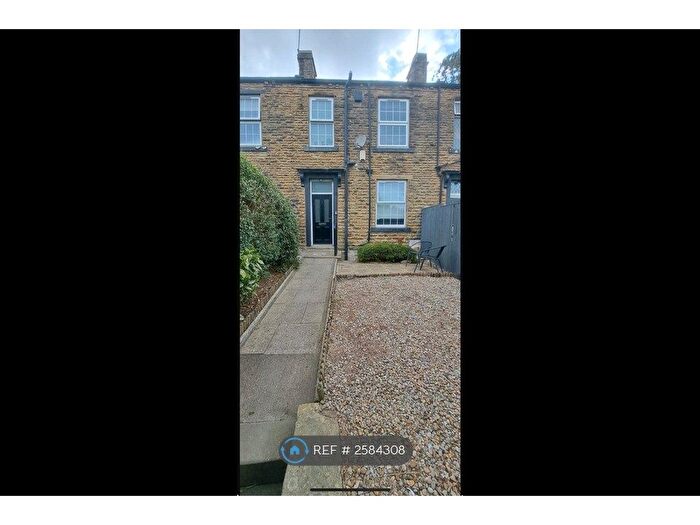 2 Bedroom Terraced House To Rent In Radcliffe Terrace, Pudsey, LS28