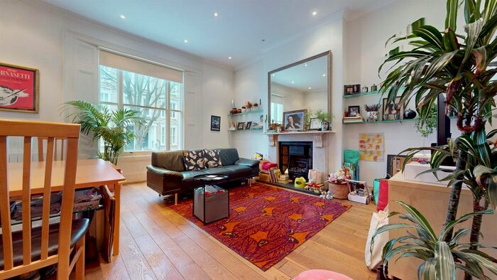 2 Bedroom Flat To Rent In Eardley Crescent, London, SW5