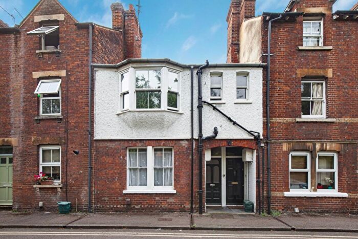 2 Bedroom Terraced House To Rent In Upper Fisher Row, Oxford, Oxfordshire, OX1