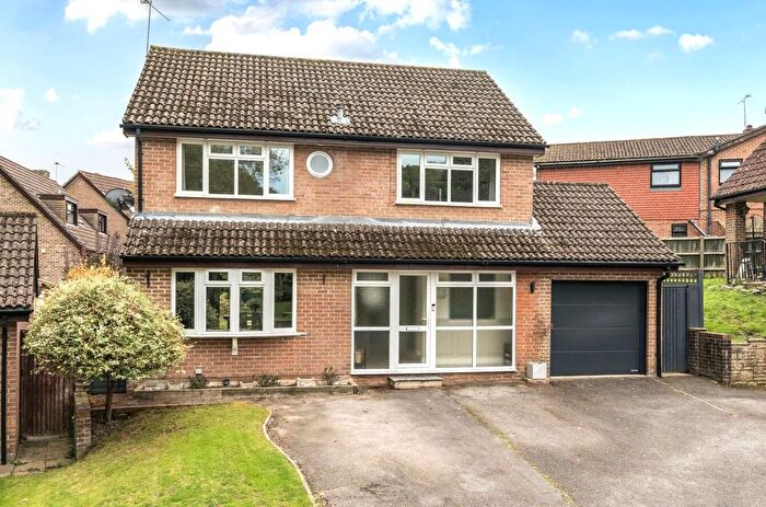4 Bedroom Detached House For Sale In Stourvale Gardens, Chandler's Ford, SO53