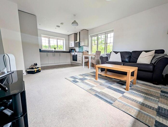 1 Bedroom Apartment For Sale In Millers Fields, Lovedean, PO8